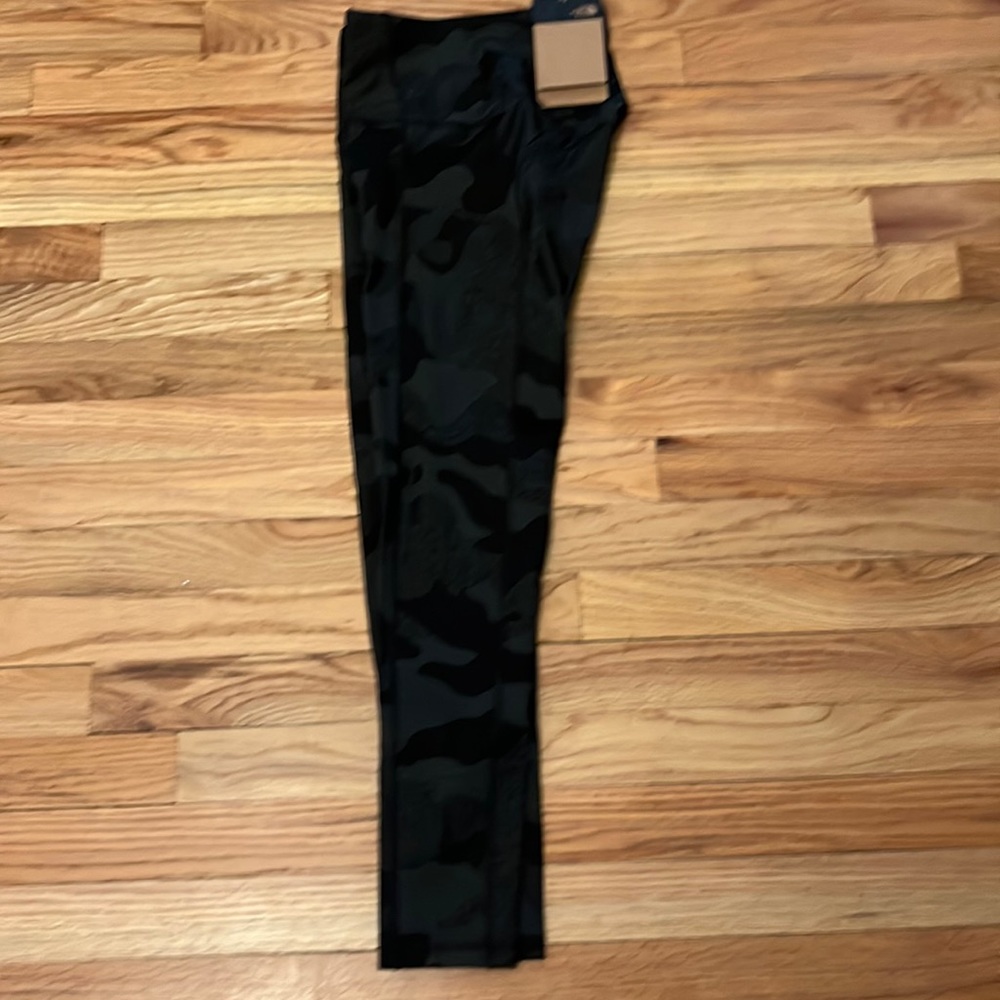 TNF leggings